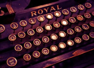 Czy można być dziennikarzem bez studiów?