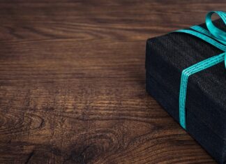 Ile kosztują urodziny w hangarze 646?